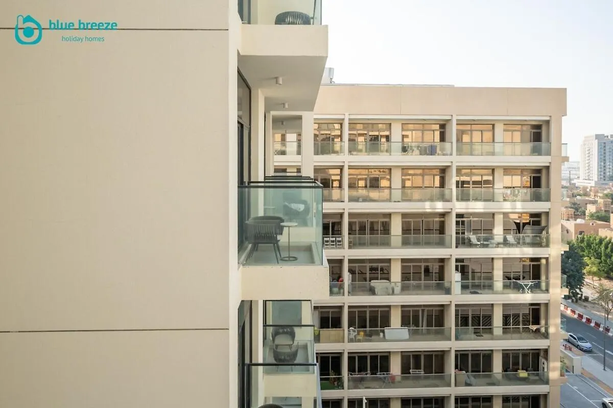 Lejlighed Blue Breeze - Trendy Studio With Balcony & Stylish Interiors Dubai