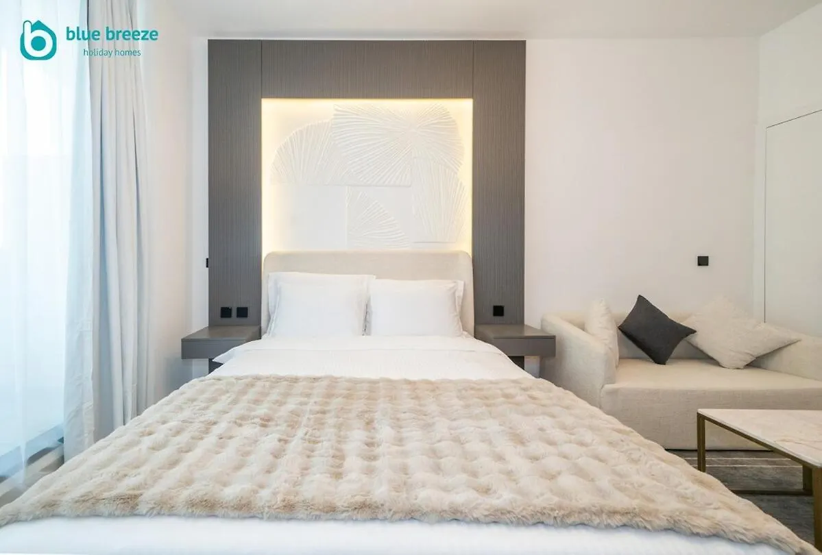 Blue Breeze - Trendy Studio With Balcony & Stylish Interiors Dubai 0*,  Forenede Arabiske Emirater