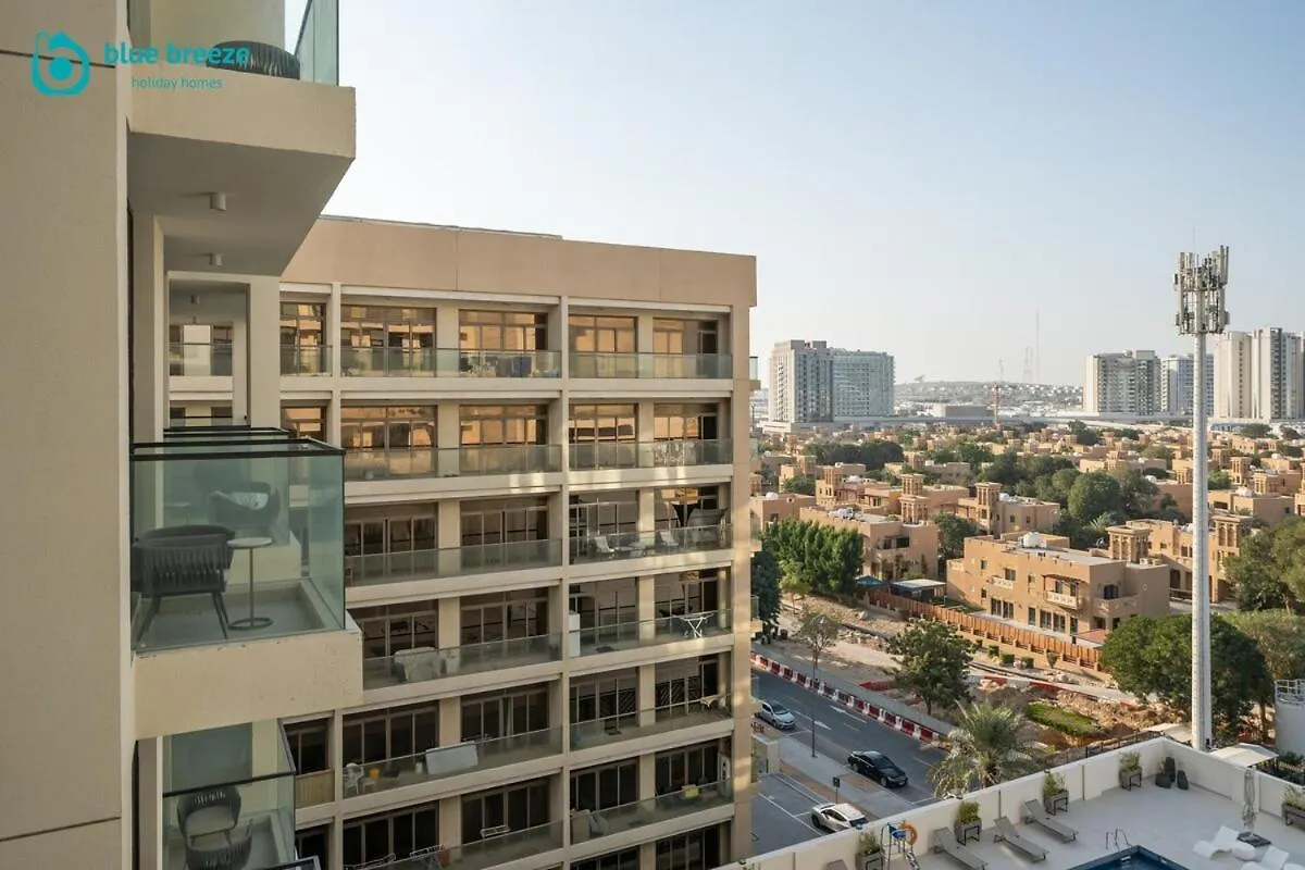 Blue Breeze - Trendy Studio With Balcony & Stylish Interiors Dubai 0*,  Forenede Arabiske Emirater